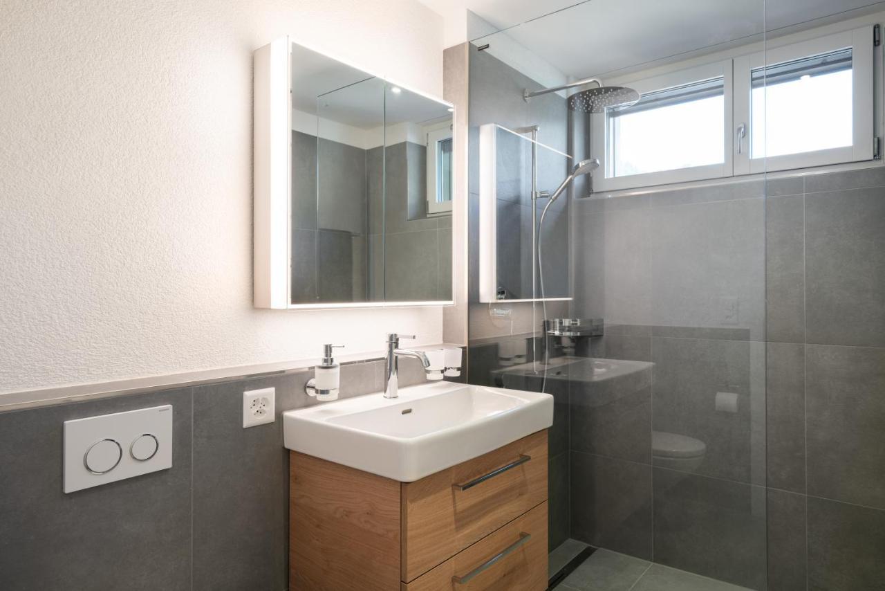 Moderne Neubauwohnung In Wilderswil Luaran gambar